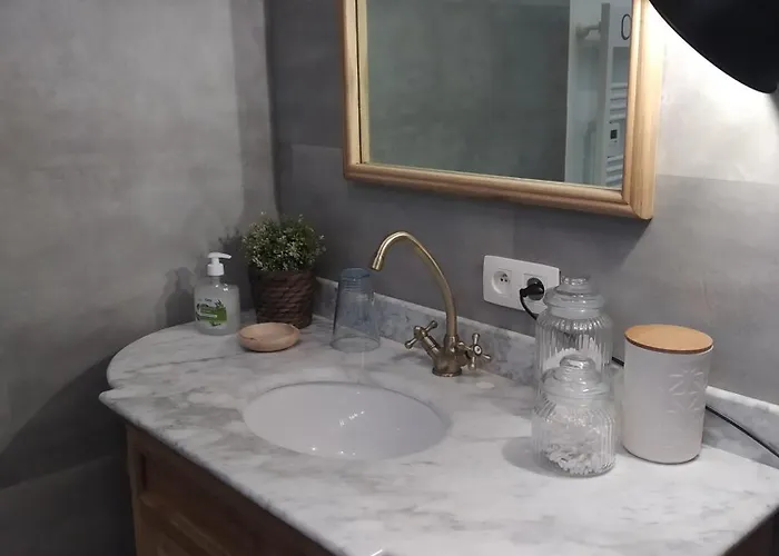 L'île D'amélie Ciney