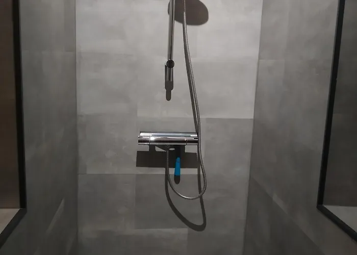 L'île D'amélie * Ciney